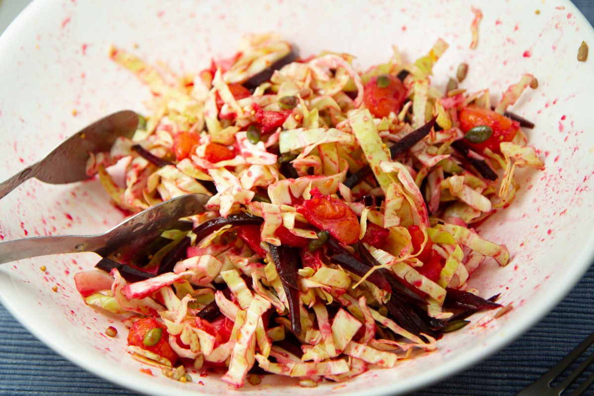 No mayo coleslaw with cabbage, beetroot and mandarins