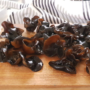 Rehydrated wood ear mushrooms with smooth edges